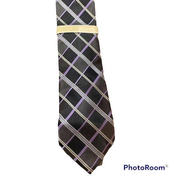 Michael Kors Tie - Picture 3 of 11